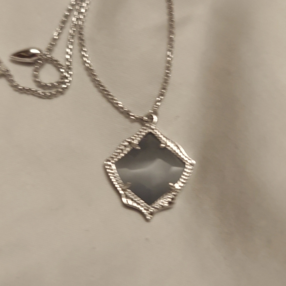 Kendra Scott small Kacey Slate Silver Tone Grey Cats Eye Pendant